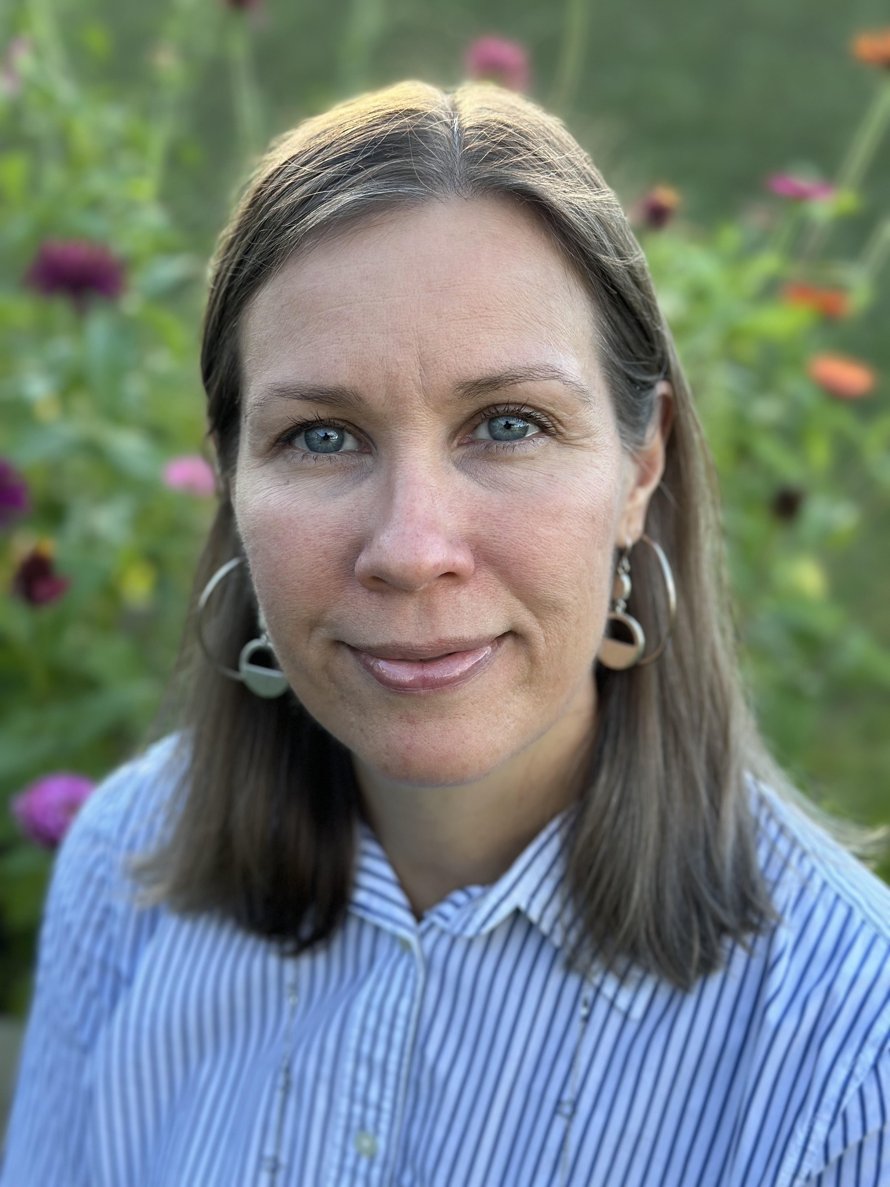  Linda Hanson